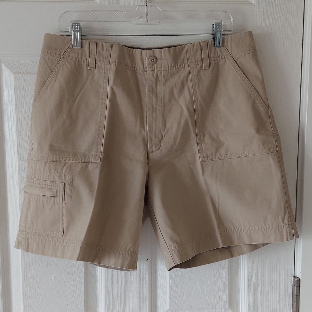 Eddie Bauer Women's Khaki Short Size 14